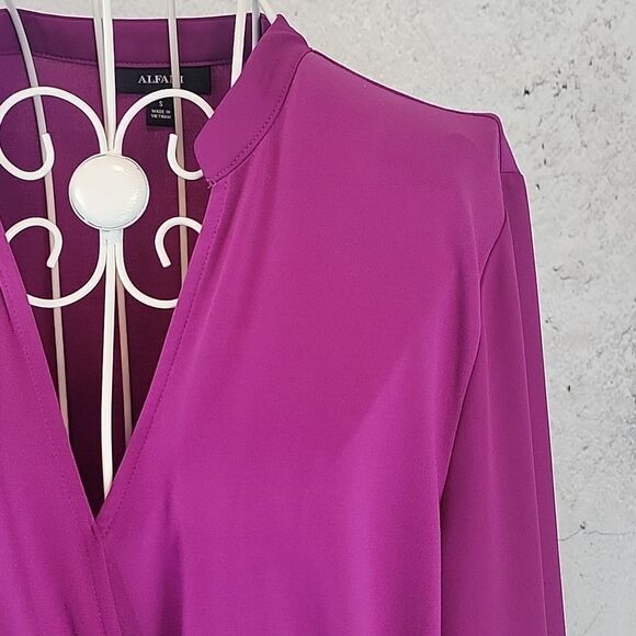 Alfani fuscia pink faux wrap blouse Women's Size S - Picture 4 of 12